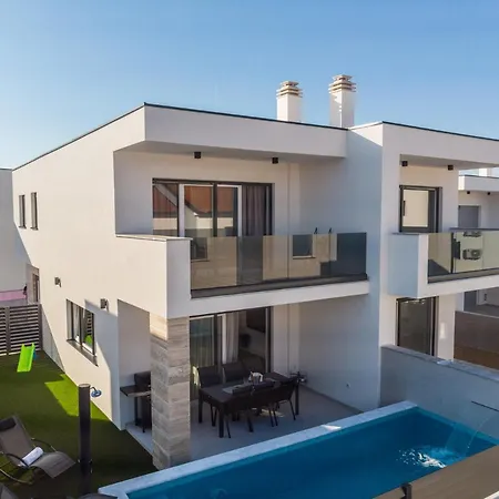 Sarah Villa Vodice