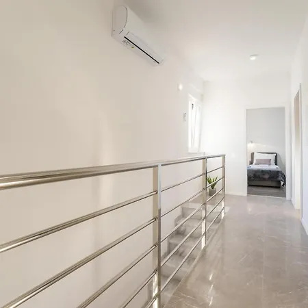 Sarah Villa Vodice